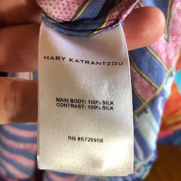 Mary Katrantzou 100% silk Milana Blouse in size 10 (fits like an 8) - Picture 13 of 16